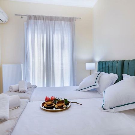 Anaria Gold Suite Ermoupoli Bagian luar foto